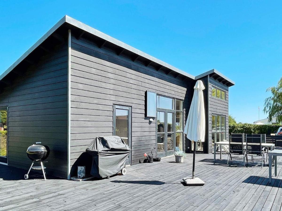 6 Person Holiday Home In Bjert Sønder Bjert المظهر الخارجي الصورة