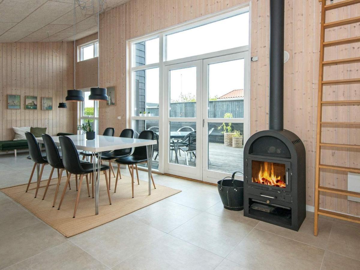6 Person Holiday Home In Bjert Sønder Bjert المظهر الخارجي الصورة