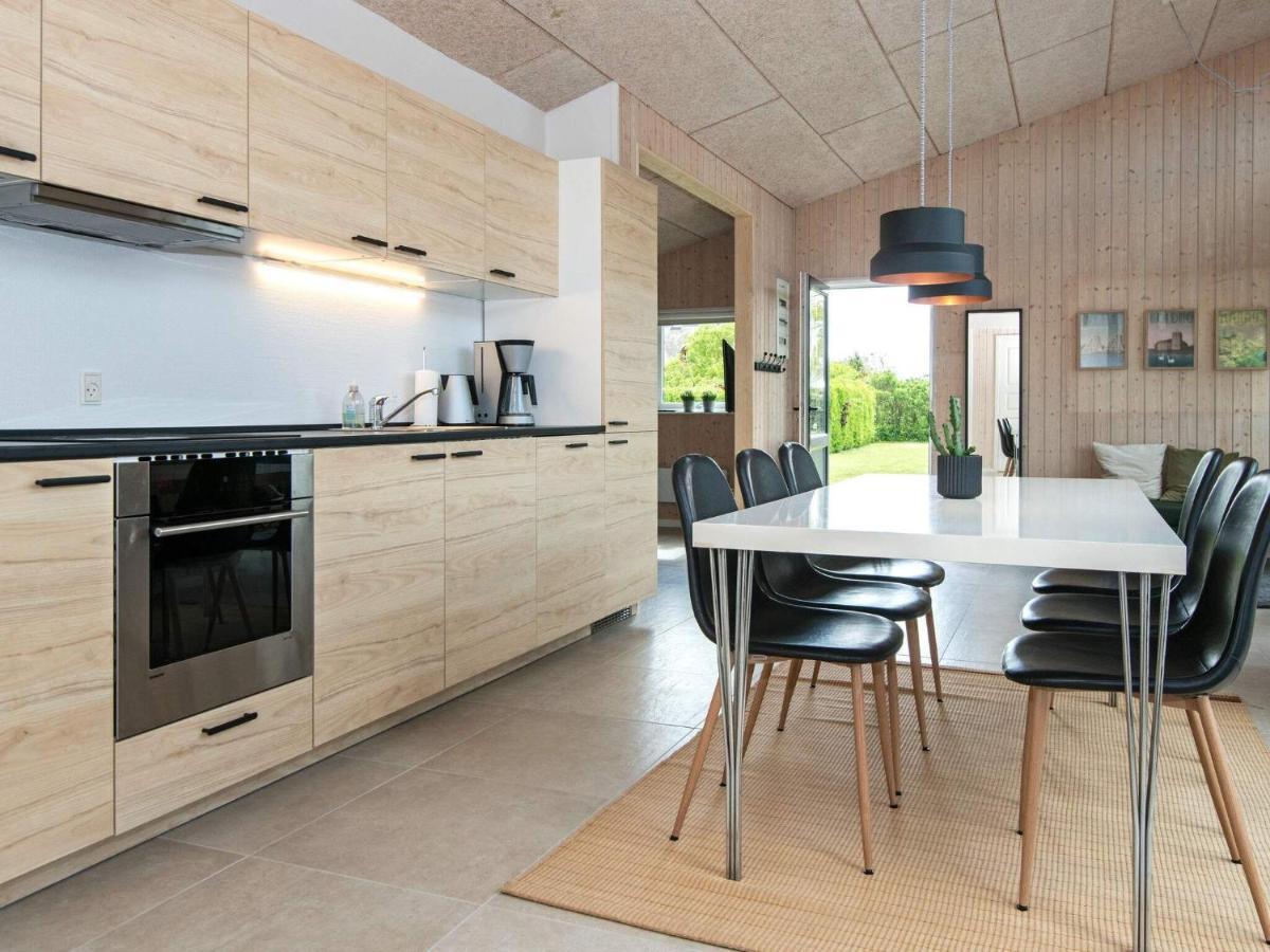 6 Person Holiday Home In Bjert Sønder Bjert المظهر الخارجي الصورة